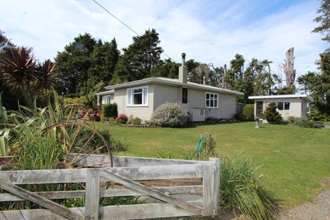 Photo of property in 945 Makaretu Road, Ashley Clinton, Takapau, 4286