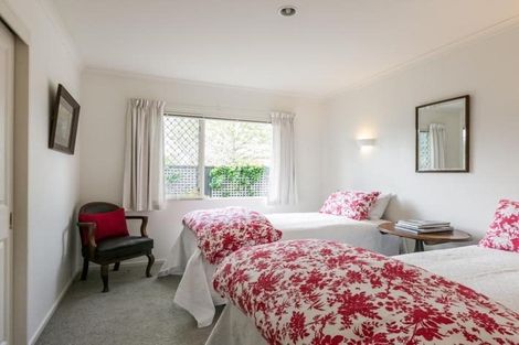 Photo of property in 22 Kensington Drive, Taradale, Napier, 4112