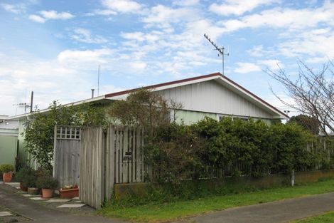 Photo of property in 3/3 Heads Road, Gonville, Whanganui, 4501