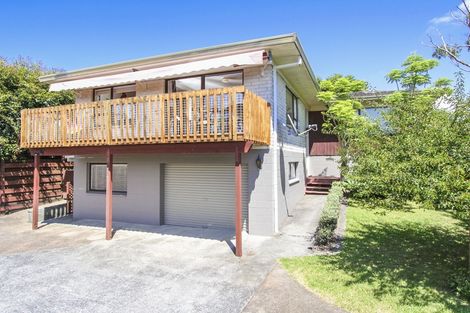 Photo of property in 2/107 Golf Road, New Lynn, Auckland, 0600