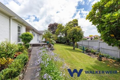Photo of property in 58 Stanniland Street, Sunnyhills, Auckland, 2010