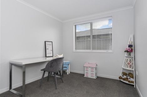 Photo of property in 2 Shannon Lane, Pyes Pa, Tauranga, 3112