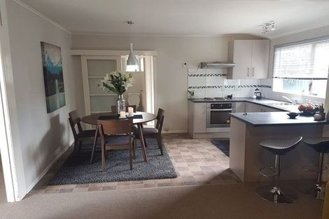 Photo of property in 4 Jenkins Place, Manurewa East, Auckland, 2102