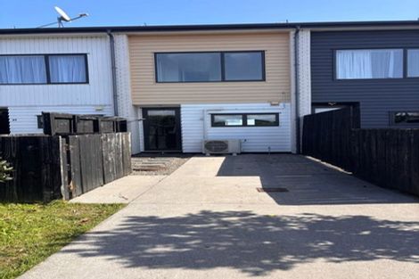 Photo of property in 87 Battalion Drive, Papakura, 2110