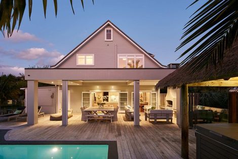Photo of property in 12 Lysnar Street, Okitu, Gisborne, 4010