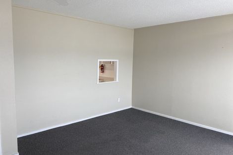 Photo of property in 5 Hawker Street, Mount Victoria, Wellington, 6011