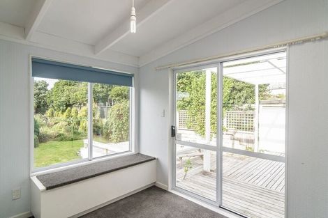 Photo of property in 111 Seaview Road, Paraparaumu Beach, Paraparaumu, 5032