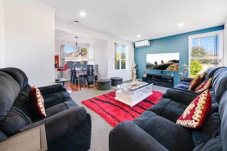 Photo of property in 17 Bernard Street, Papatoetoe, Auckland, 2025