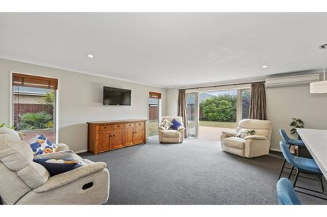 Photo of property in 19 Stationmasters Way, Prebbleton, 7604