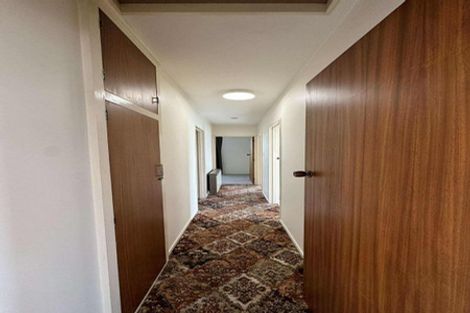 Photo of property in 17 Beeston Place, Redwood, Christchurch, 8051