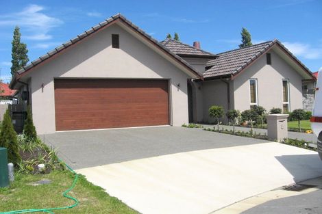 Photo of property in 8 Mica Place, Northwood, Christchurch, 8051