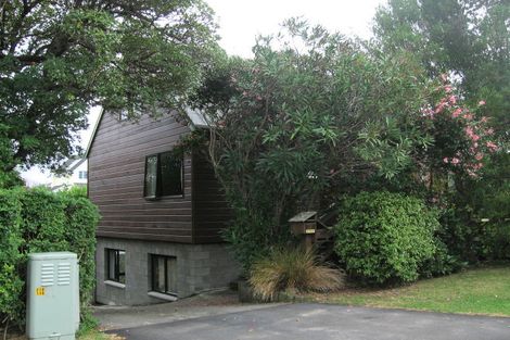 Photo of property in 2 Park Road, Paraparaumu Beach, Paraparaumu, 5032