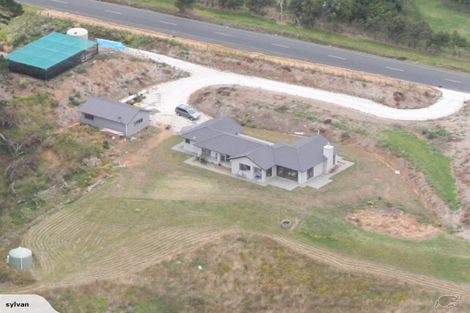 Photo of property in 341 Rimmer Road, Helensville, 0875