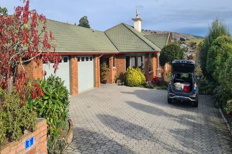 Photo of property in 6 Chatham Street, Waihola, Milton, 9073