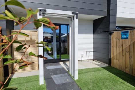 Photo of property in 2/322 Oxford Terrace, Avalon, Lower Hutt, 5011