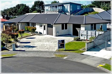 Photo of property in 12 Malthus Place, Foxton Beach, Foxton, 4815