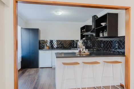 Photo of property in 45a Sandwich Road, St Andrews, Hamilton, 3200