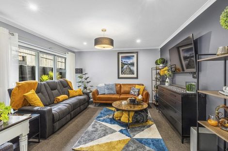 Photo of property in 148 Endeavour Drive, Whitby, Porirua, 5024