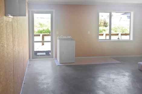 Photo of property in 4 Macdonald Heights, Feilding, 4702