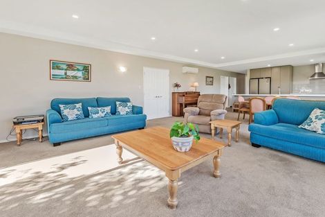 Photo of property in 47 Navy Loop, Rolleston, 7614