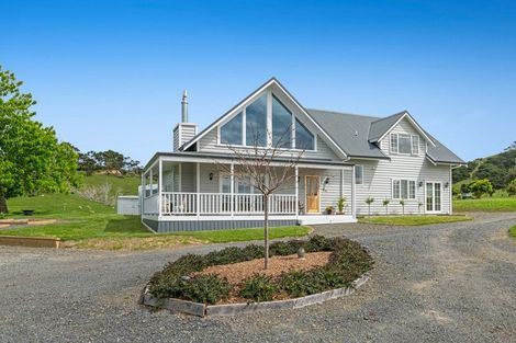 Photo of property in 346 Inland Road, Helensville, 0875