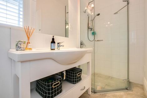Photo of property in 23 Lincoln Road, Bluff Hill, Napier, 4110