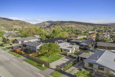 Photo of property in 104 Molyneux Avenue, Cromwell, 9310