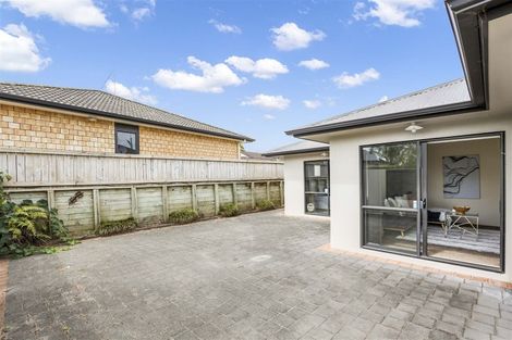 Photo of property in 15 Farleigh Close, Huntington, Hamilton, 3210