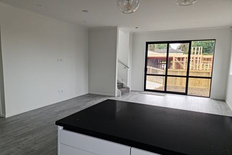 Photo of property in 63a Hillcrest Road, Papatoetoe, Auckland, 2025