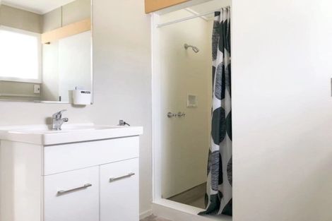 Photo of property in 3/68 Rua Road, Glen Eden, Auckland, 0602