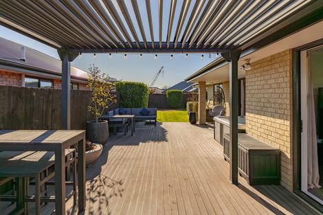 Photo of property in 47 Factory Road, Belfast, Christchurch, 8051