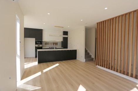 Photo of property in 46 Topliss Drive, Northcross, Auckland, 0632