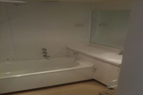 Photo of property in 2u9 Hood Street, Mount Victoria, Wellington, 6011