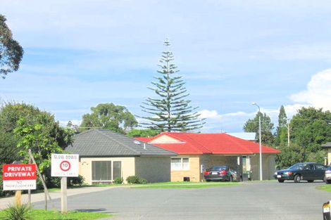 Photo of property in Carwyn Place, 14/352a Swanson Road, Ranui, Auckland, 0612