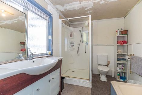Photo of property in 30 Ngarua Road, Waitoa, 3310