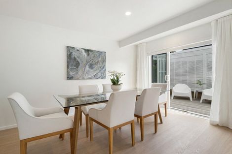 Photo of property in 1 William Bond Street, Stanley Point, Auckland, 0624