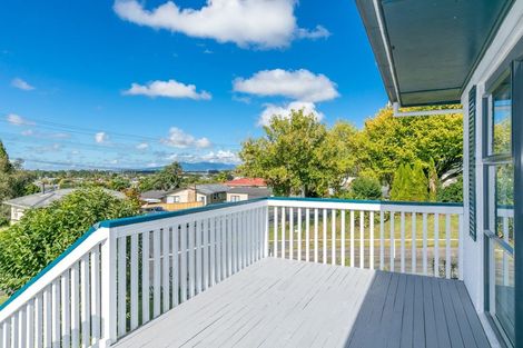 Photo of property in 1 Mahoe Street, Melville, Hamilton, 3206