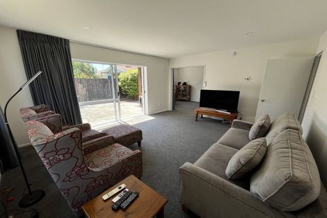 Photo of property in 10 Argo Place, Casebrook, Christchurch, 8051