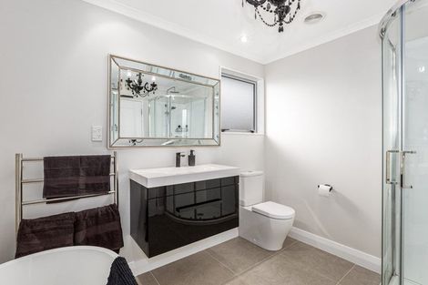 Photo of property in 12 Mossburn Grove, Kelson, Lower Hutt, 5010