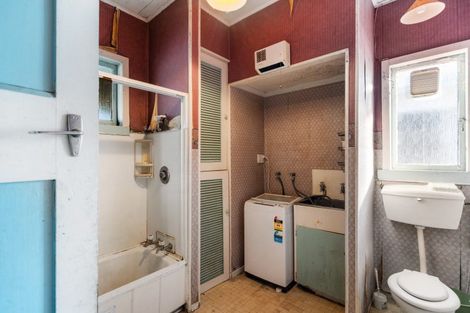 Photo of property in 8 Ellison Street, Napier South, Napier, 4110