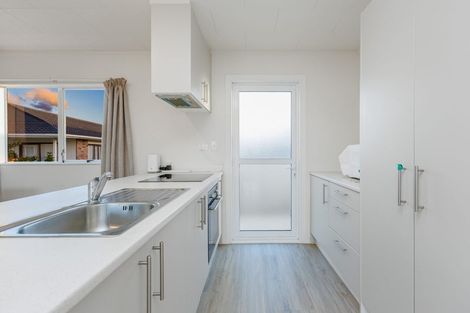 Photo of property in 12a Sturges Road, Henderson, Auckland, 0612