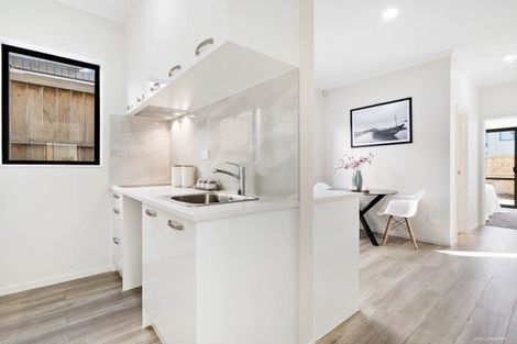 Photo of property in 14 Drumconnell Drive, Flat Bush, Auckland, 2019