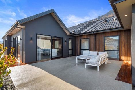 Photo of property in 32 Arohaina Avenue, Karaka, Papakura, 2124