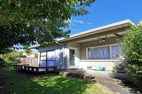 Photo of property in 3/39 Rathgar Road, Henderson, Auckland, 0610