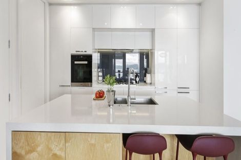 Photo of property in 902/1u Market Lane, Wellington Central, Wellington, 6011
