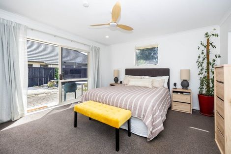 Photo of property in 12 Flora Way, Rototuna, Hamilton, 3210