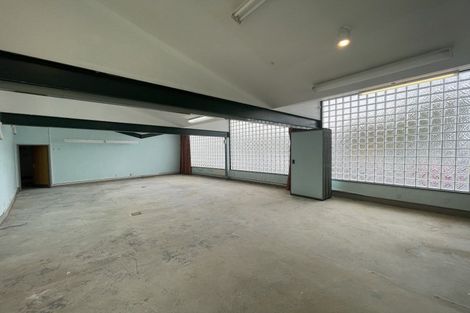 Photo of property in 12 Oma Hoiho Place, Westgate, Auckland, 0614