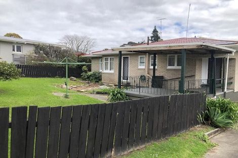 Photo of property in 22 Matipo Road, Te Atatu Peninsula, Auckland, 0610