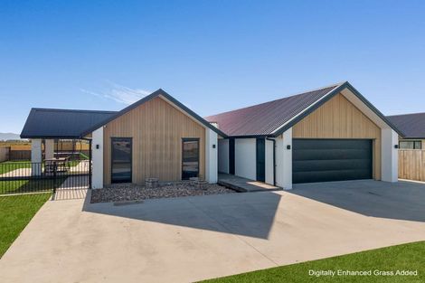 Photo of property in 6 Mcwatters Drive, Ngatea, 3503