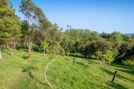 Photo of property in 69a Pipitiwai Drive, Helensville, Kaukapakapa, 0871